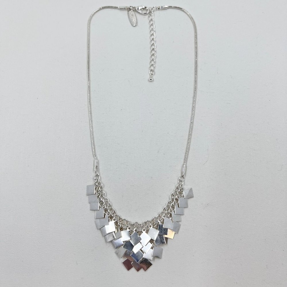 NWOT – NY & CO – Silver Tone Bib Style Multiple Layer Alloy 16” Necklace - Picture 3 of 5